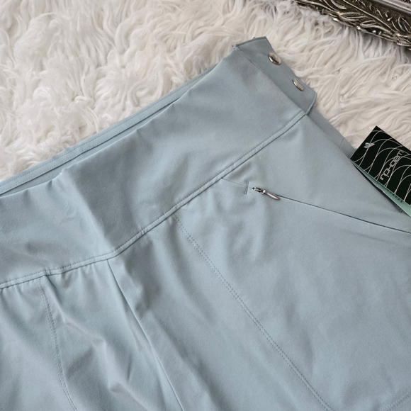 InPhorm BAILA Golf Pants | 29" Performance Stretch Pants with Pockets. Color: Ve - Picture 5 of 12